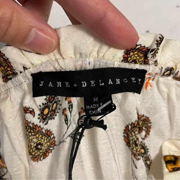 Jane + Delancey Peasant Paisley longsleeve blouse size medium New! - Picture 10 of 11